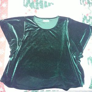 Green Velvet /VelourTop-Plus Size